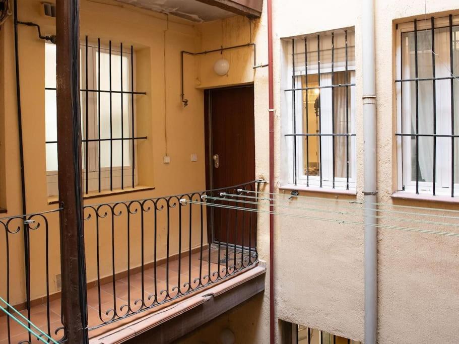 Apartamento Apartamento A 2 Minutos De Lavapies, Madrid Exterior foto